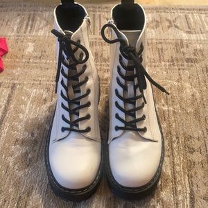 COPY - White combat boots.